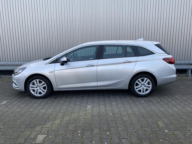 Opel ASTRA Sports Tourer 1.0 Online Edition Clima, Navi, CC, DAB+, PDC v/a, LM, Trekh, nw. APK - Inruil Mogelijk -