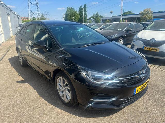 Opel ASTRA Sports Tourer 1.2 Business Edition