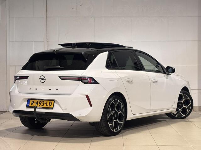 Opel ASTRA Ultimate 1.2 Turbo 130pk EAT8 | HUD | SCHUIF/KANTELDAK | ALCANTARA / LEDER | STOELMEMORY | TREKHAAK | NAVI | LED PIXEL | APPLE CARPLAY / ANDROID AUTO | TWO-TONE! | VOORRUITVERW. | ISOFIX | OPEL PURE PANEL |