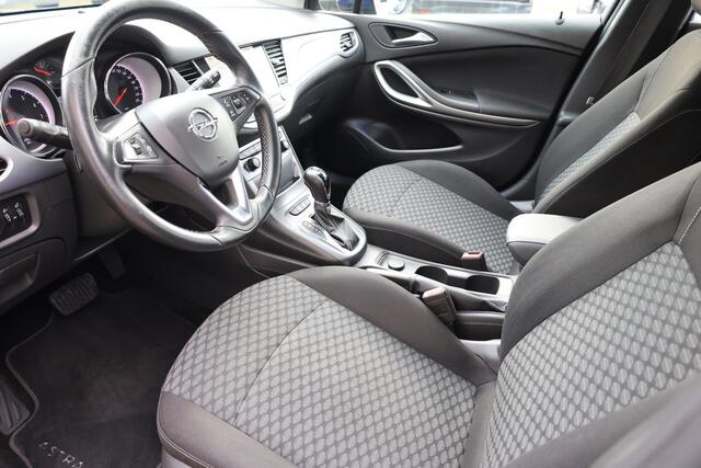Opel ASTRA Sports Tourer 1.4 Online Edition 150pk!! TREKHAAK CARPLAY CRUISE NAVI CLIMA 2XPDC LMV