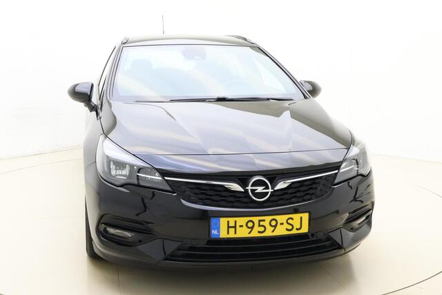 Opel ASTRA Sports Tourer 1.2 Turbo 130pk Edition 2020 | Navigatie | Achteruitrijcamera | Climate control | LED koplampen | Parkeersensoren | Lichtmetalen velgen | Extra getint glas | Dakrails
