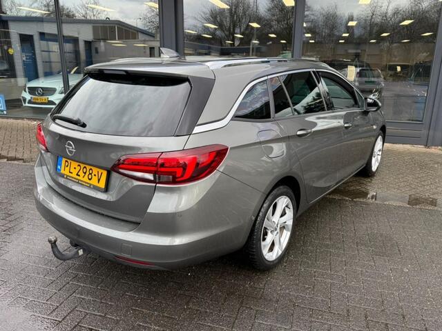 Opel ASTRA Sports Tourer Full options "NAP" elektr. Klep + Multimedia!!