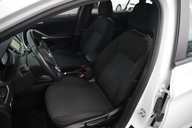 Opel ASTRA Sports Tourer 1.2 Edition 110PK Navigatie Carplay Android Airco Cruise Control