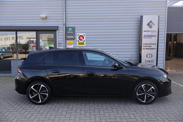 Opel ASTRA 1.6 Hybrid Business Edition 1e Eigenaar | Volledig Onderh | NAP | BTW | Camera | Winterpakket | Navi | 1 Kabel | Carplay | Climate | LED | DAB | Keyless | PDC