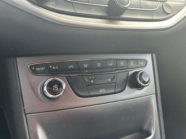 Opel ASTRA Sports Tourer 1.4 Online Edition | Geen import | Trekhaak | Automaat | 150PK