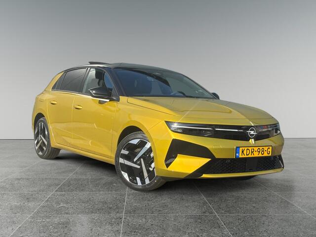 Opel ASTRA Electric Ultimate GS EV 58kWh 156pk | NIEUW MODEL! | SCHUIF/KANTELDAK | ALCANTARA/ LEDEREN BEKLEDING | NAVI | ISOFIX |