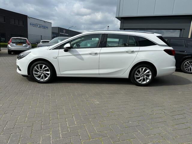 Opel ASTRA Sports Tourer 1.2T Business Elegance Navigatie