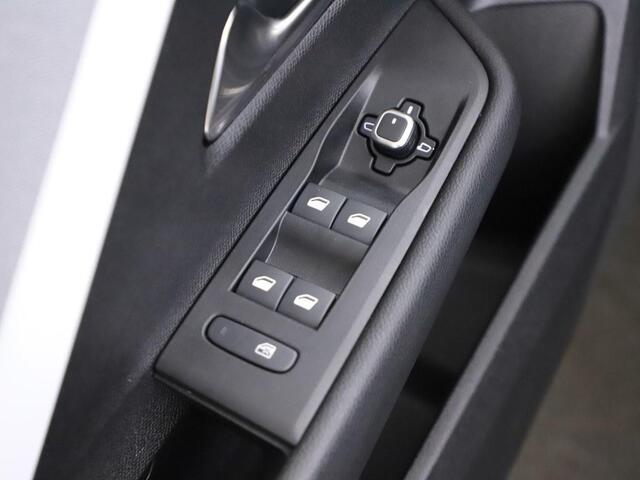 Opel ASTRA Sports Tourer 1.2 Turbo Business Ed. Winterpakket/Ecc/Led/Nav/ Camera/Agr/Dab/CarPlay Privat Lease mogelijk