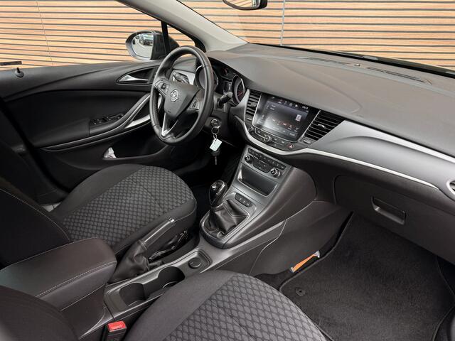 Opel ASTRA 1.0 Online Edition Navi / Clima / Trekhaak / Carplay