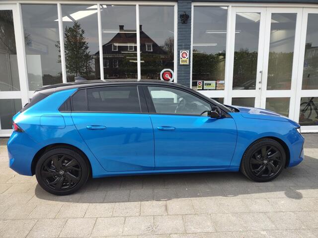 Opel ASTRA 1.2 GS LINE