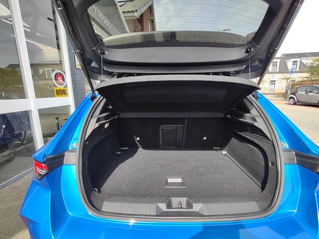 Opel ASTRA 1.2 GS LINE