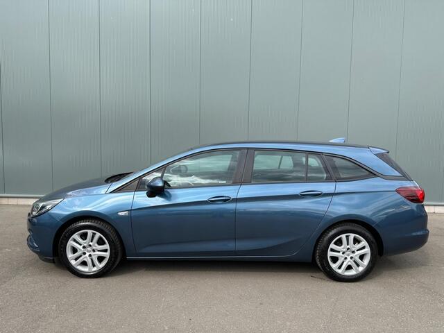 Opel ASTRA Sports Tourer 1.6 CDTI Online Ed. TREKHAAK | NAVI | NAP !