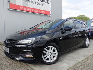 opel-astra-sports-tourer-1.2-editio