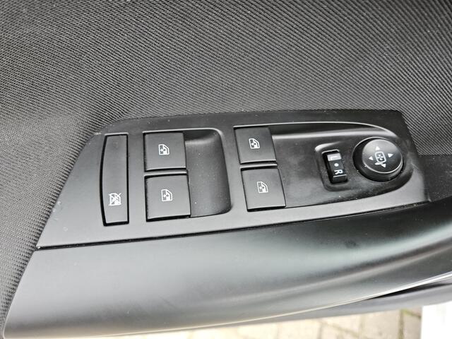 Opel ASTRA Sports Tourer 1.0 Online Edition