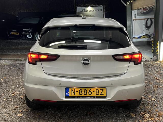 Opel ASTRA 1.2 Design & Tech 110PK 9-2021 ECC NAVI LED ADAPT. PDC PARK ASSIST CAM DAB CARPLAY CRUISE 17''LMV..