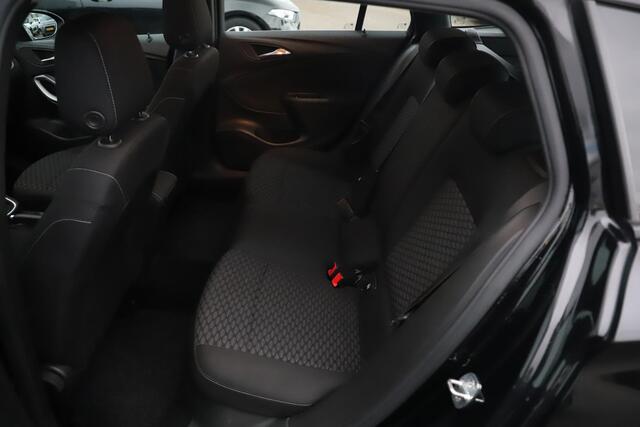 Opel ASTRA Sports Tourer 1.2 Edition 110PK LMV LED Navigatie Carplay Android Bluetooth Airco Cruise Control Parkeersensor