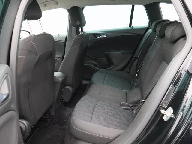 Opel ASTRA Sports Tourer 1.0 Turbo 120 Jaar Edition/ lage km/ mooie auto!