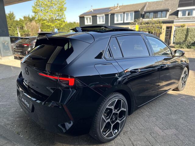 Opel ASTRA 1.2 Turbo Ultimate Automaat Trekhaak/Panorama dak/Eletr stoel met geheugen.