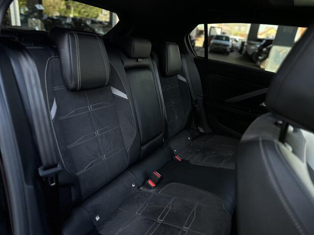 Opel ASTRA 1.2 Turbo Ultimate Automaat Trekhaak/Panorama dak/Eletr stoel met geheugen.