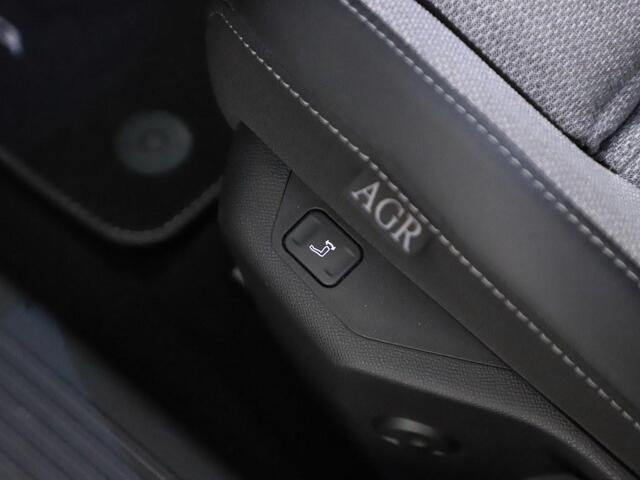 Opel ASTRA Sports Tourer 1.2 T 130pk Automaat Level 4 Trekhaak/Nav/Ecc/Vc