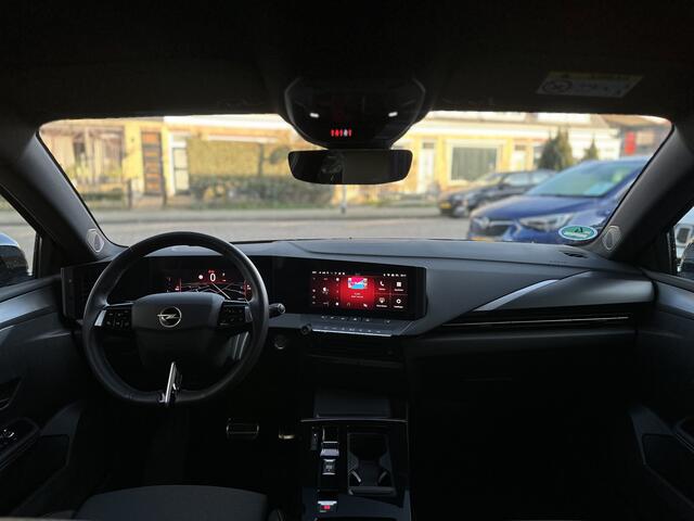 Opel ASTRA 1.2 Turbo GS Black line/Stoel+Stuurverwarming/Camera