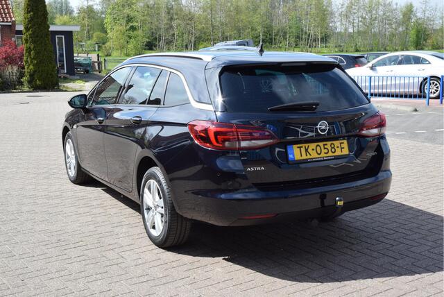 Opel ASTRA Sports Tourer 1.4 Innovation Achteruitrijcamera Trekhaak