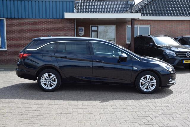 Opel ASTRA Sports Tourer 1.4 Innovation Achteruitrijcamera Trekhaak