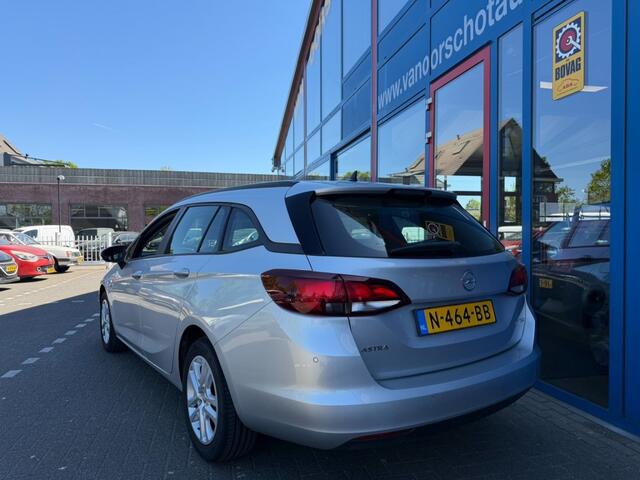 Opel ASTRA Sports Tourer 1.0Turbo Navi Carplay PDC Airco
