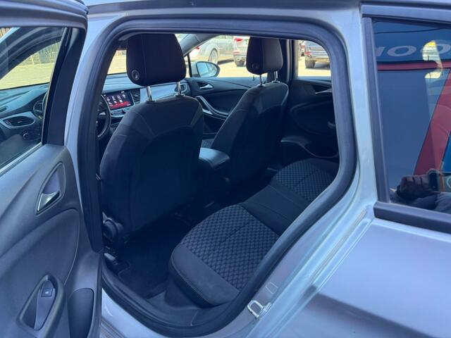 Opel ASTRA Sports Tourer 1.0Turbo Navi Carplay PDC Airco
