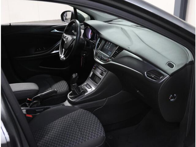 Opel ASTRA 1.2 110PK Business Edition | 1ste eigenaar | AppleCarplay/AndroidAuto | Airco | Parkeersensoren | Cruise Control | Bluetooth | Navigatie | Armsteun | Isofix | Privacy Glass |