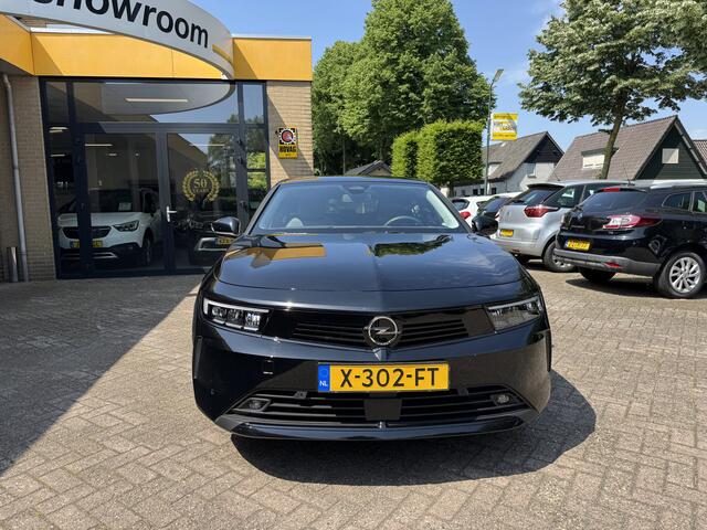 Opel ASTRA Sports Tourer 1.2 Level 2 Climate Control Navi Carplay