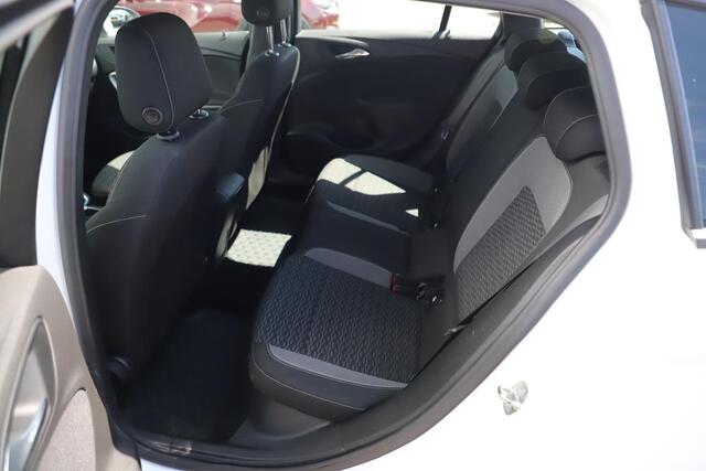 Opel ASTRA Sports Tourer 1.2 Edition 110PK Trekhaak Navigatie Carplay Airco Cruise Control Parkeersensor 16 inch LMV