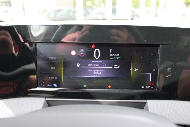 Opel ASTRA 1.6 Hybrid Business Edition