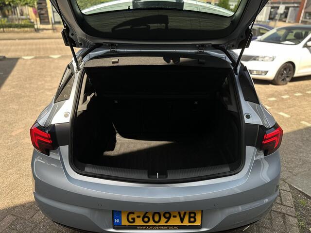 Opel ASTRA 1.2 Elegance 131PK LED Matrix/AGR/Alcantara/Apple Carplay