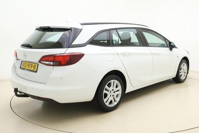Opel ASTRA Sports Tourer 1.0 Online Edition | Navigatie | Trekhaak | Comfortstoelen | Parkeersensoren voor en achter | Lichtmetalen velgen | Cruise control
