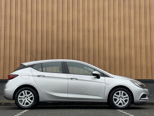 Opel ASTRA 1.6 CDTI Business | Airconditioning | Cruise Control | Radio | Multifunctioneel Stuurwiel | Isofix | Stop&Go |