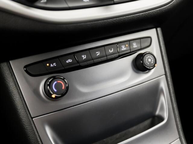 Opel ASTRA 1.0 Sport Automaat (APPLE CARPLAY, GROOT NAVI, CAMERA, GETINT GLAS, SPORTSTOELEN, CRUISE, NIEUWE APK, NIEUWSTAAT)