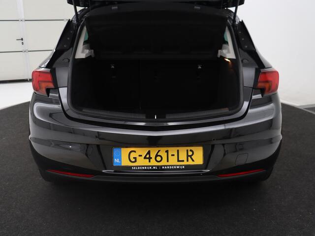 Opel ASTRA 1.0 Turbo Edition | Stoel & stuurverwarming | Carplay | Camera | 19'' velgen | Climate control | Parkeerhulp | Cruise control | Bluetooth