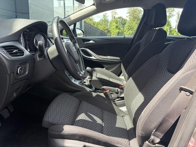 Opel ASTRA Sports Tourer 1.4 Online Edition 1e Eigenaar,Carplay,Navi,Trekhaak,Clima,Cruise,150pk,Rijstrooksensor,6 Bak,Elekt.Stoelen,Lm velgen,Dealer Onderhouden,Apk tot 04-2027