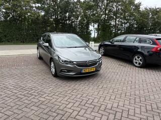 opel-astra-1.4-online-edition-trekh