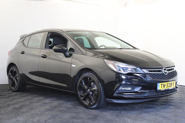 Opel ASTRA 1.4 Black Edition