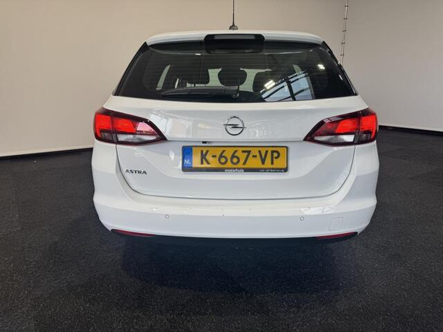 Opel ASTRA Sports Tourer 1.2 Edition Export only