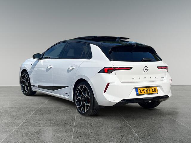 Opel ASTRA Ultimate 1.2 Turbo 130pk EAT8 | IRMSCHER | SCHUIF/KANTELDAK | MATRIX LED | ALCANTARA/LEDER | NAVI | APPLE CARPLAY / ANDROID AUTO | TREKHAAK | ISOFIX | KEYLESS |