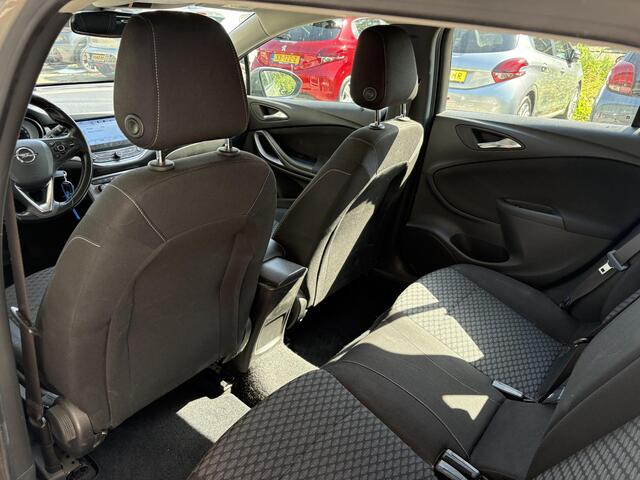 Opel ASTRA Sports Tourer 1.4T 150pk Edition | Trekhaak | Apple Carplay/Android Auto | Dealeronderhouden | Parkeersensoren v+a | Lichtmetalen velgen