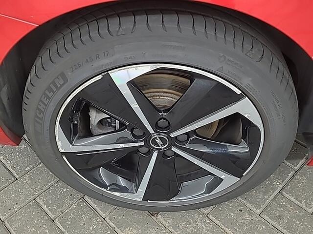 Opel ASTRA Sports Tourer 1.6 Hybrid Business Edition 1e-Eig. & Dealer-Onderh. BOVAG-Garantie. NL-Auto.