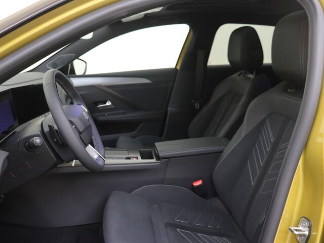 Opel ASTRA Electric 58 kWh Ultimate | Camera | Wireless Carplay | Navigatie | Climate Control | Panoramadak | Stoelmassage
