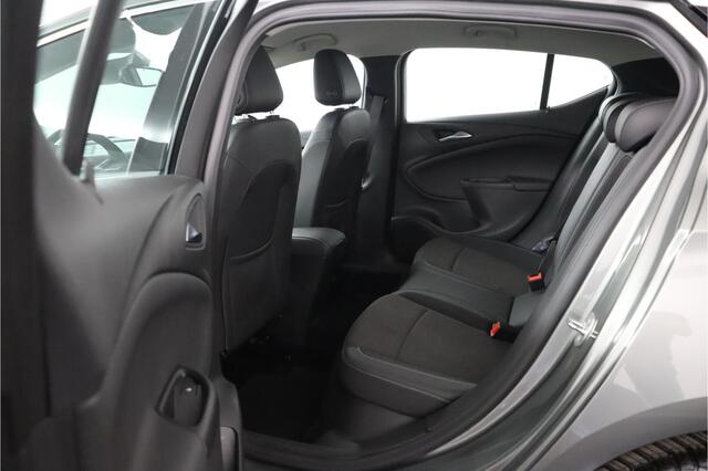Opel ASTRA 1.0 Turbo Business Executive