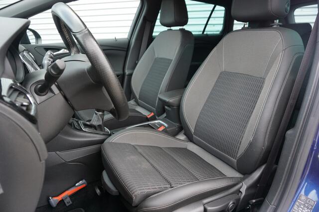 Opel ASTRA Sports Tourer 1.2 Elegance Airco / Navi / Cruise / Camera / Parkeers. / Trekhaak / Lm velgen / NAP