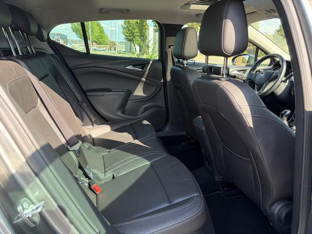 Opel ASTRA 1.4 Innovation 1e Eigenaar,Elektrisch Schuifdak,Trekhaak,Camera,Carplay,Dealer Onderhouden,Stoelverw-Stuurverw,6 Bak,150pk,Dodehoek,Pdc V+A,Rijstrooksensor,LED,Clima,Cruise,Leder,Recent beurt gehad,N.A.P,Apk tot 04-2027