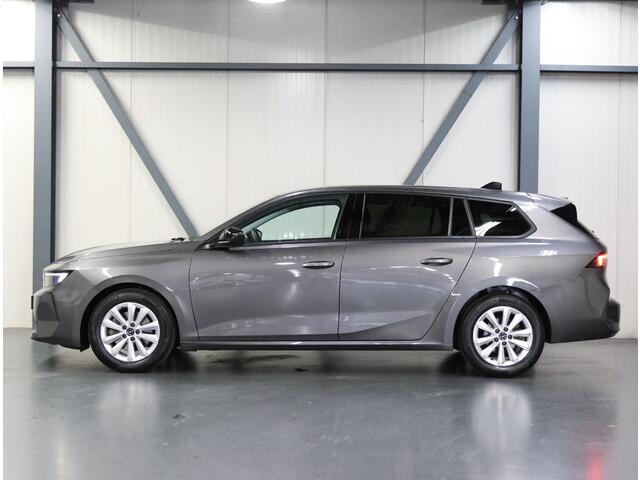Opel ASTRA ST 130PK Edition | 1ste eigenaar | Trekhaak | Camera | Stoel/stuurverwarming | AppleCarPlay/AndroidAuto | Armsteun | Climate Control | Cruise Control | LED | Isofix | Privacy Glass | Parkeersensoren |
